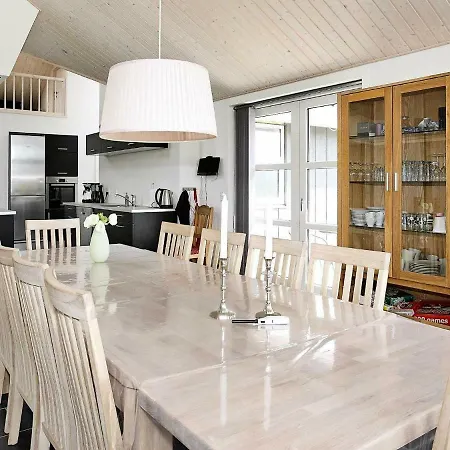 Solbærhaven Feriehus *